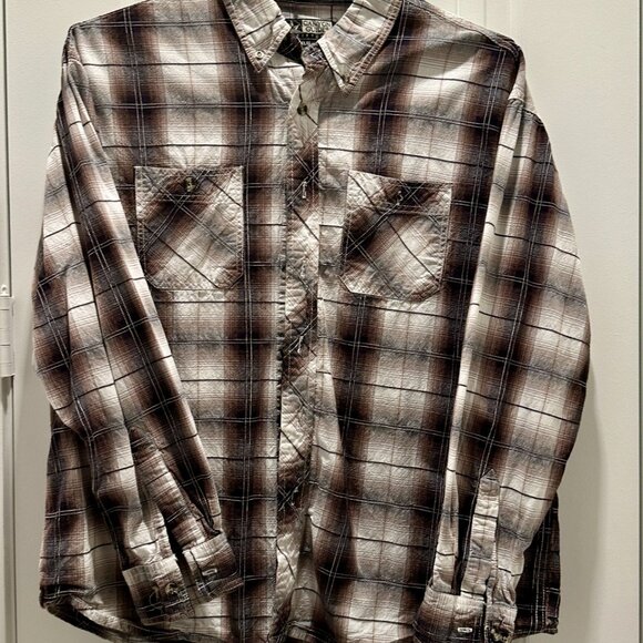 Canyon Guide Outfitter's XL Button Down - Picture 3 of 5